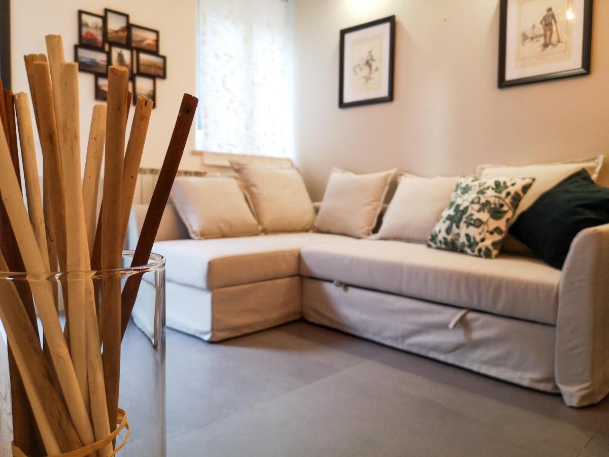 La Casaffittiera Apartments Group 安齐奥 外观 照片