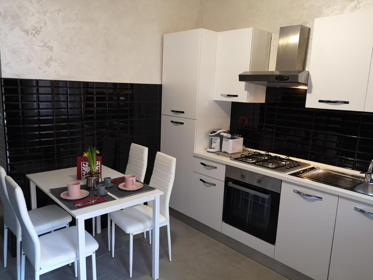 La Casaffittiera Apartments Group 安齐奥 外观 照片